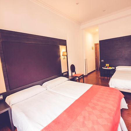Hostal Sol Los Angeles マドリード エクステリア 写真