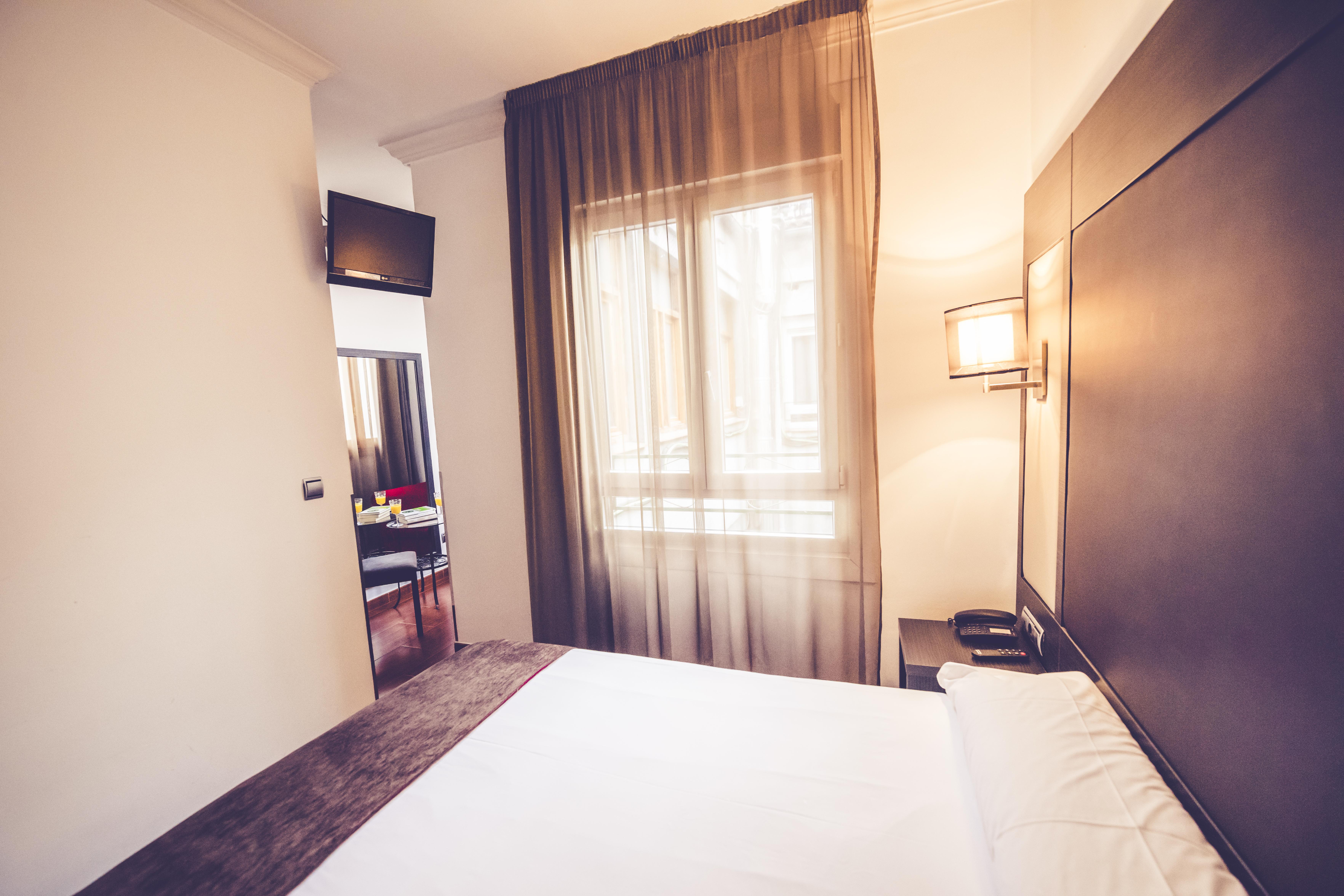 Hostal Sol Los Angeles マドリード エクステリア 写真