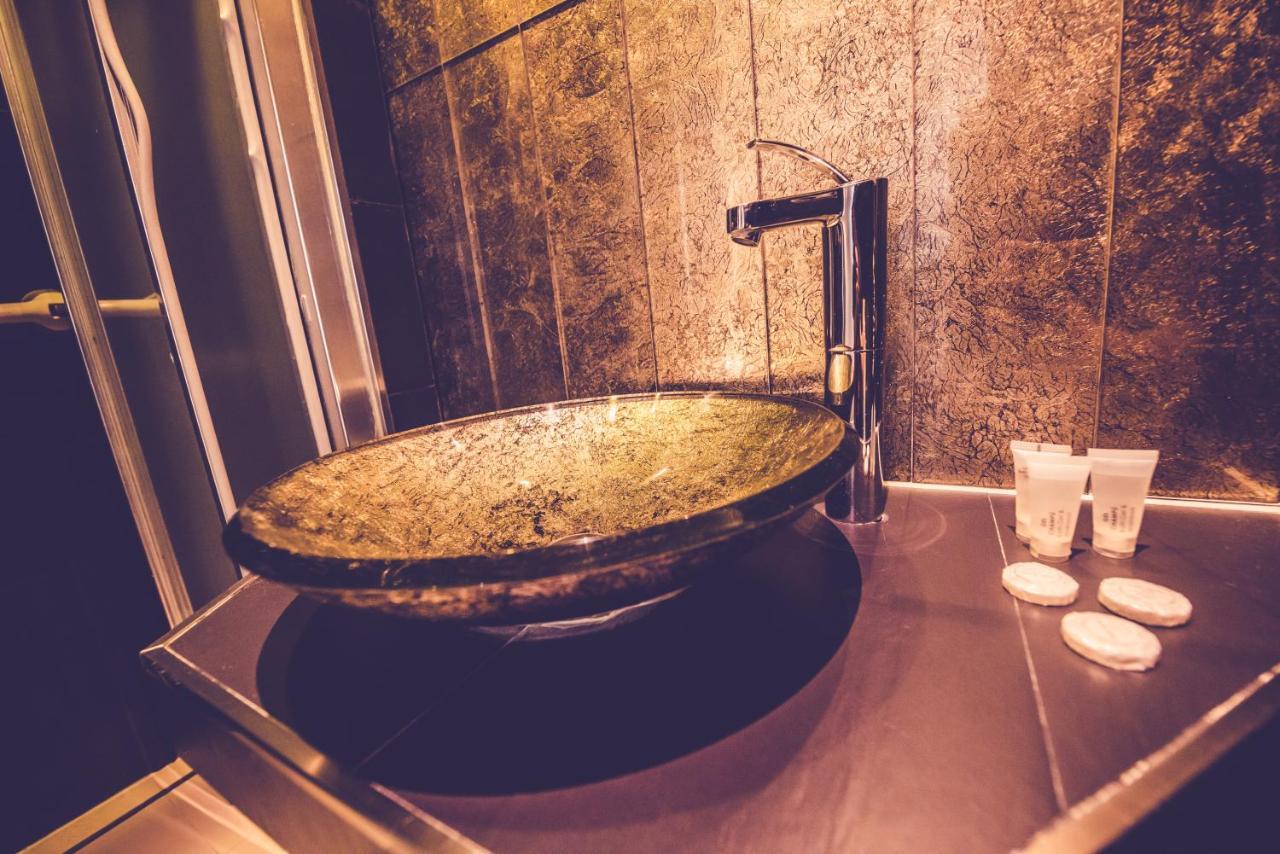 Hostal Sol Los Angeles マドリード エクステリア 写真