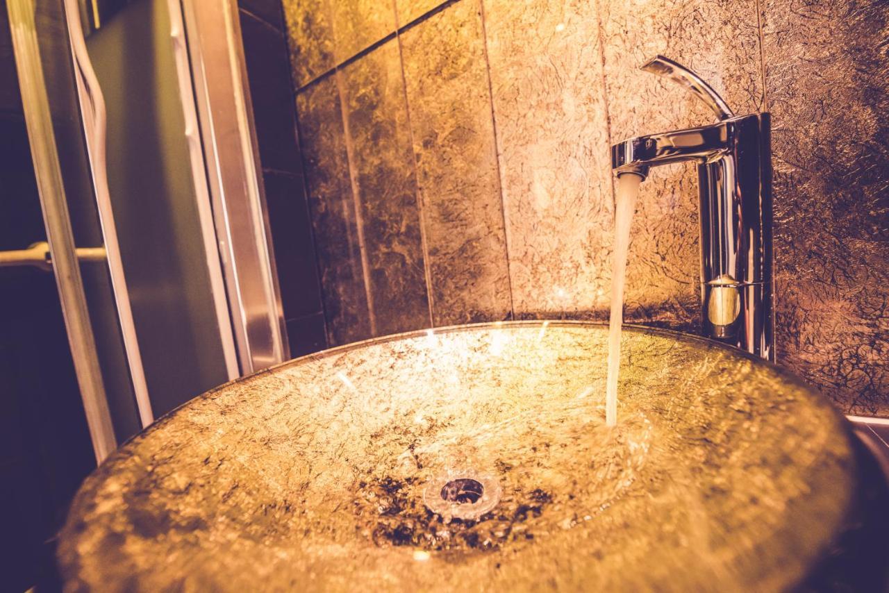 Hostal Sol Los Angeles マドリード エクステリア 写真